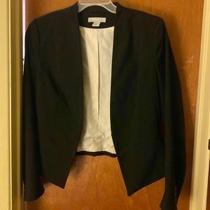 H&M Women’s Black Cropped Blazer